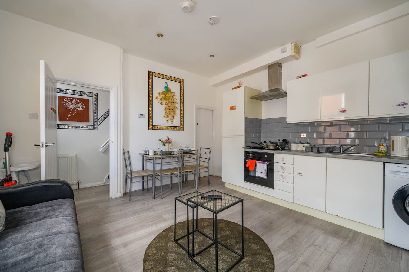 *A23S* for your most relaxed & Cosy stay + Parking in Arley Street - Property image 10 - VivreStays