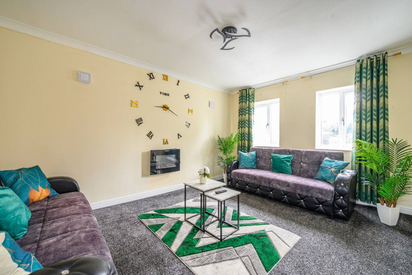 H17A Cosy & Welcoming home in 17a Fountain Street - Property image 2 - VivreStays