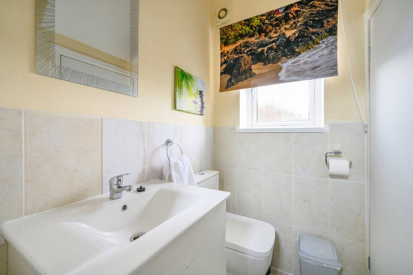 H17A Cosy & Welcoming home in 17a Fountain Street - Property image 15 - VivreStays