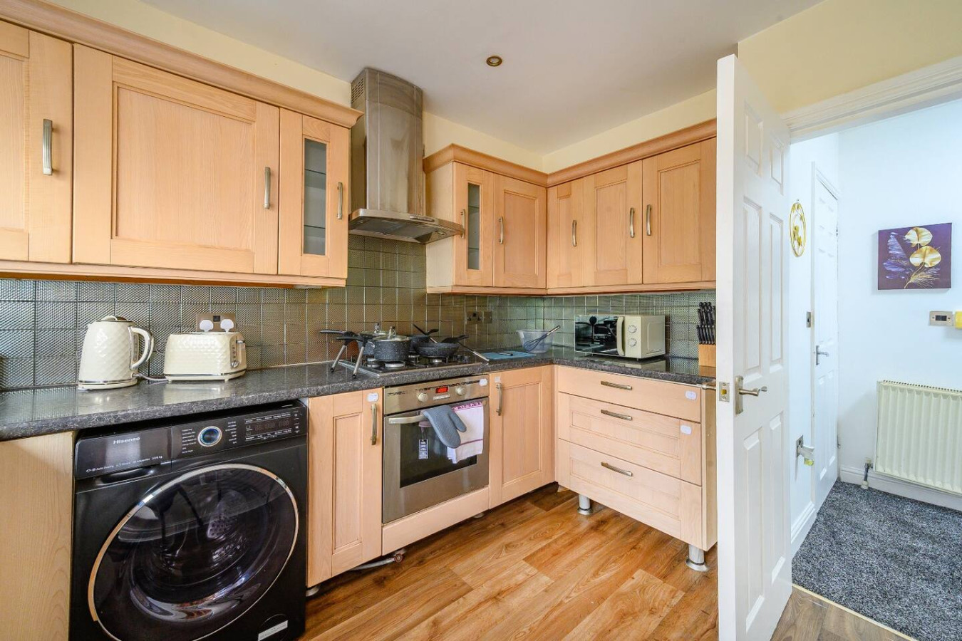 H17A Cosy & Welcoming home in 17a Fountain Street - Property image 22 - VivreStays
