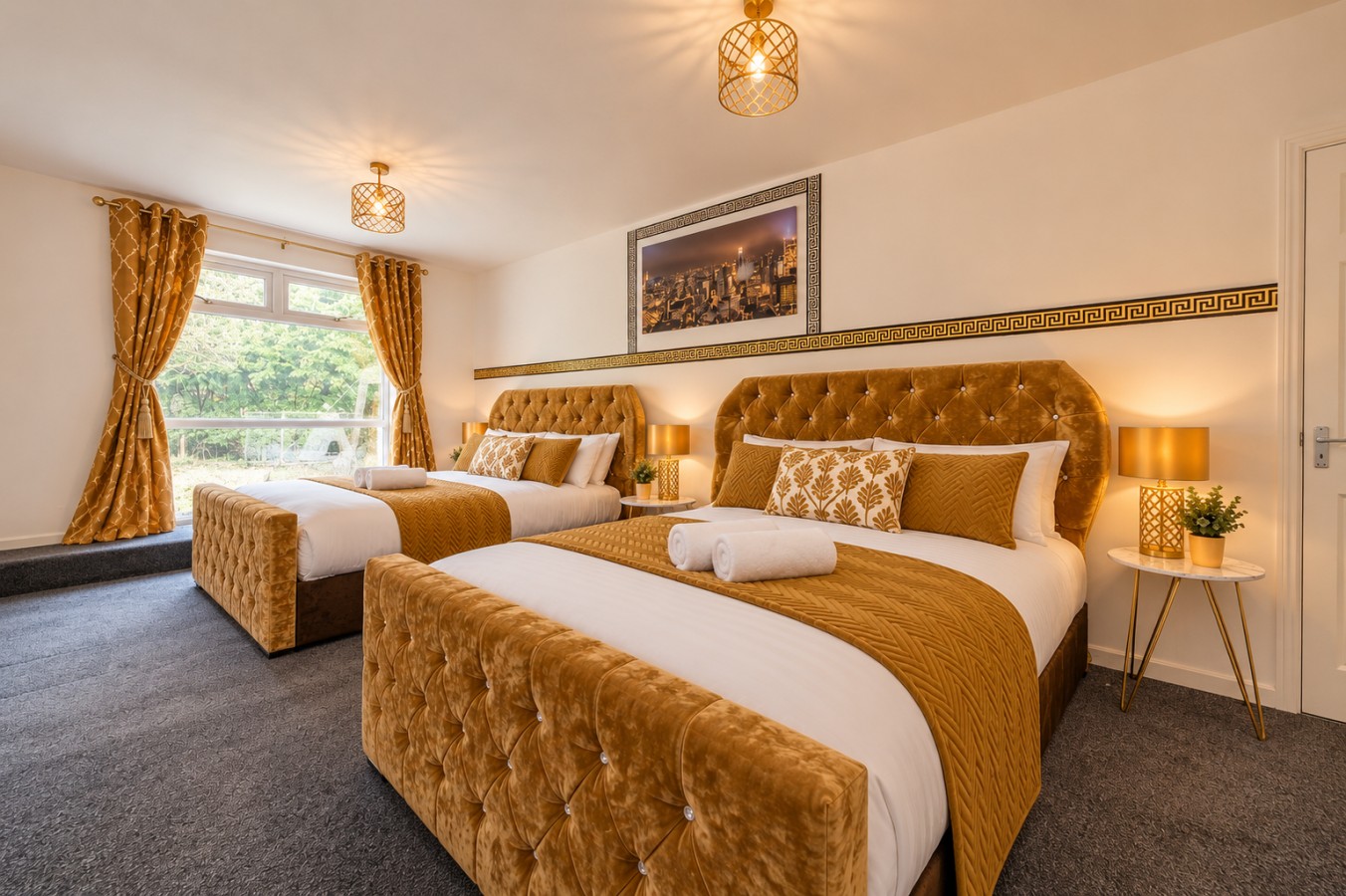 Spacious Standalone Home in West Yorkshireconti in 3 Scott Hall Drive - Property image 10 - VivreStays