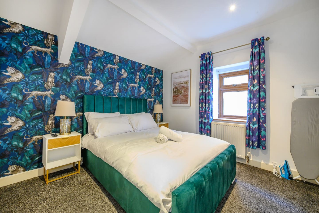 For Your most relaxed and cosy stay in 611 Wakefield Road - Property image 2 - VivreStays