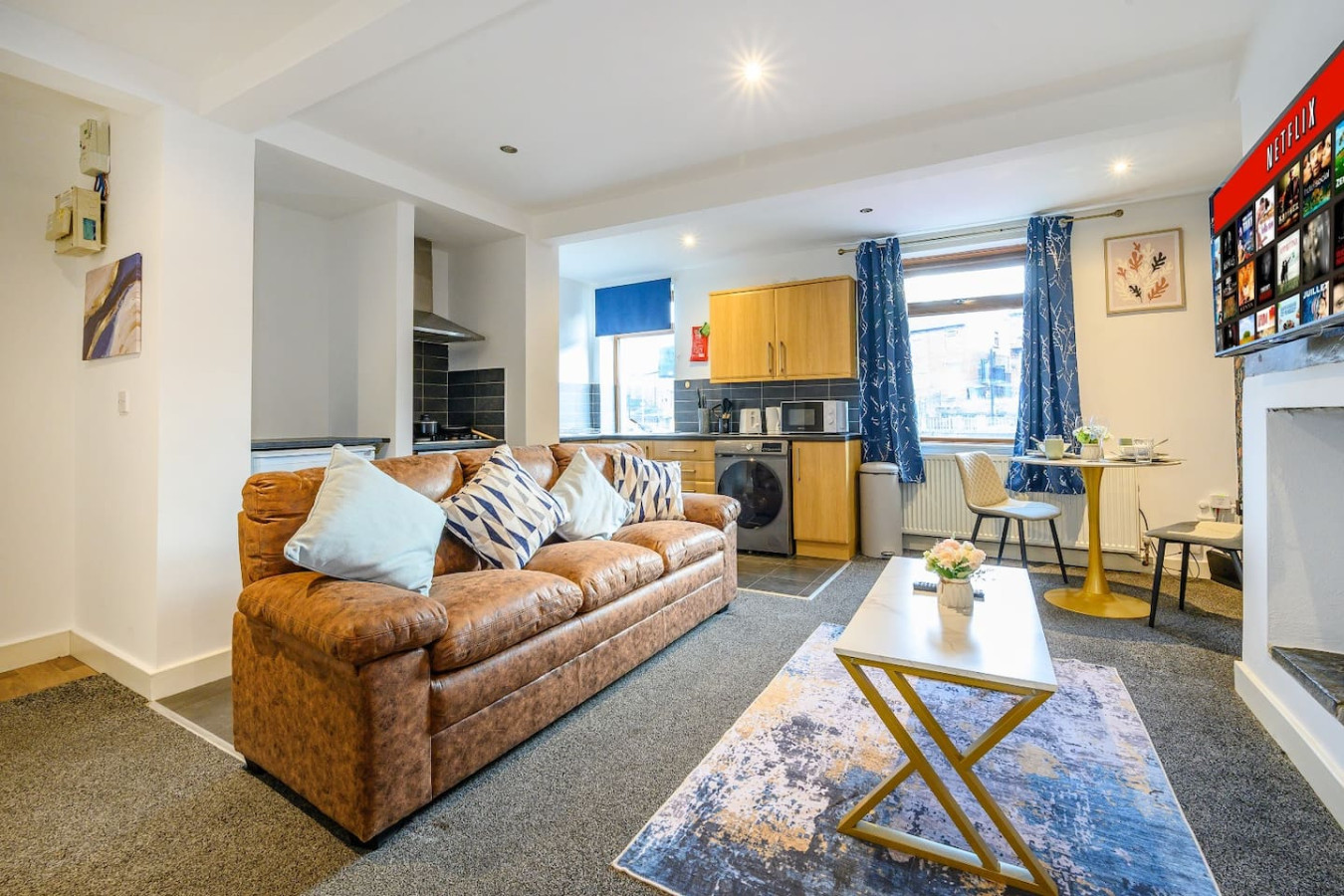For Your most relaxed and cosy stay in 611 Wakefield Road - Property image 13 - VivreStays