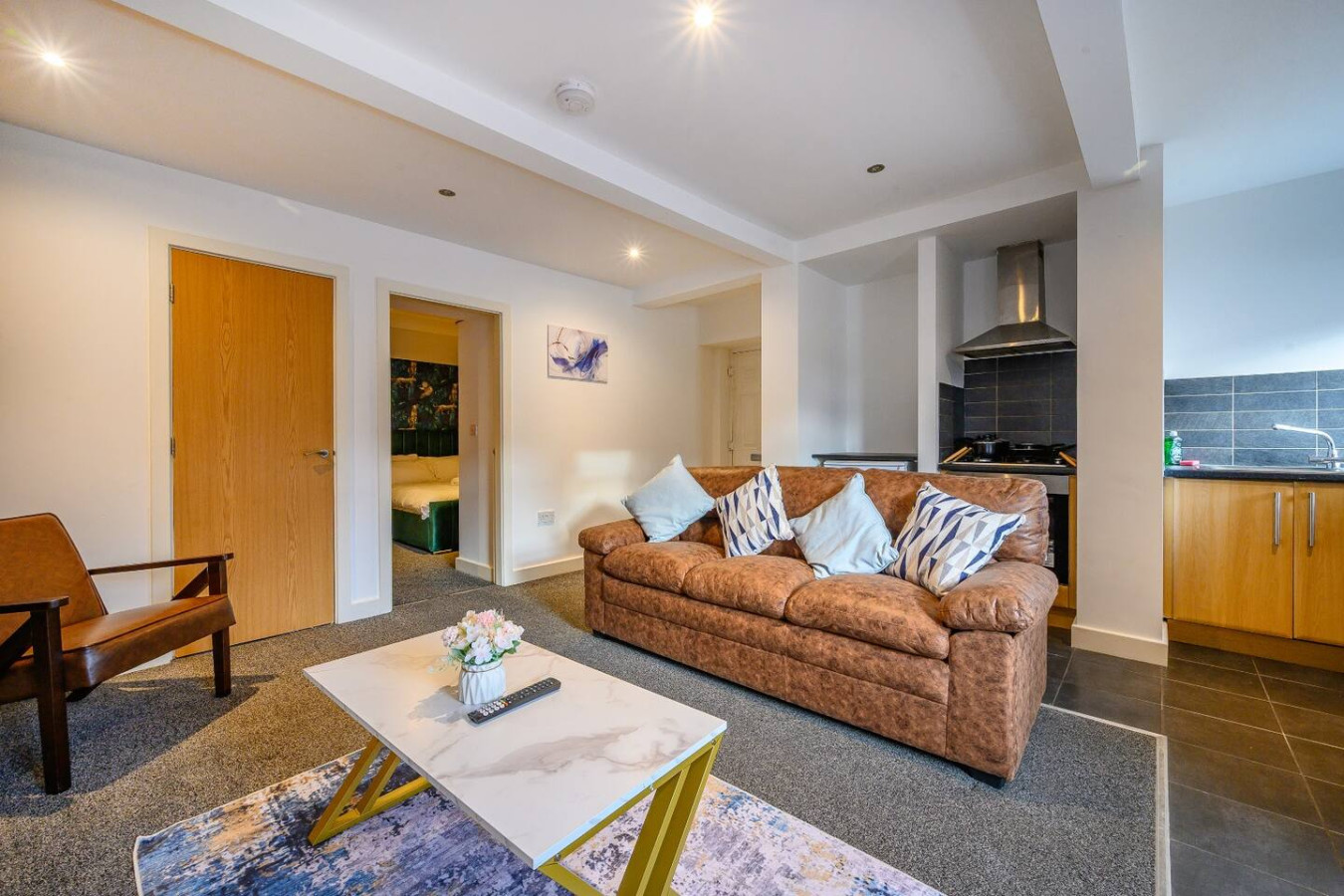 For Your most relaxed and cosy stay in 611 Wakefield Road - Property image 14 - VivreStays