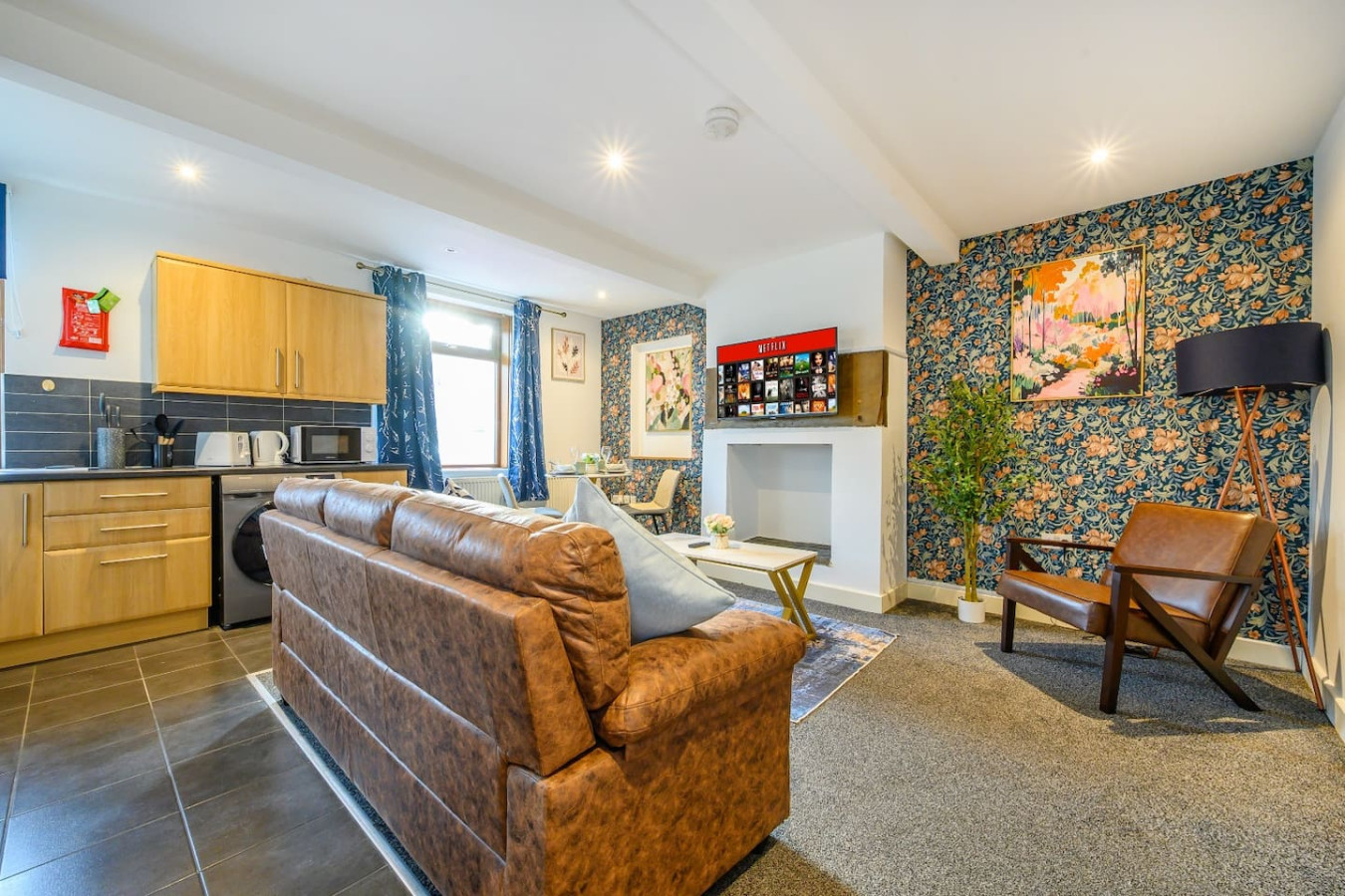 For Your most relaxed and cosy stay in 611 Wakefield Road - Property image 12 - VivreStays