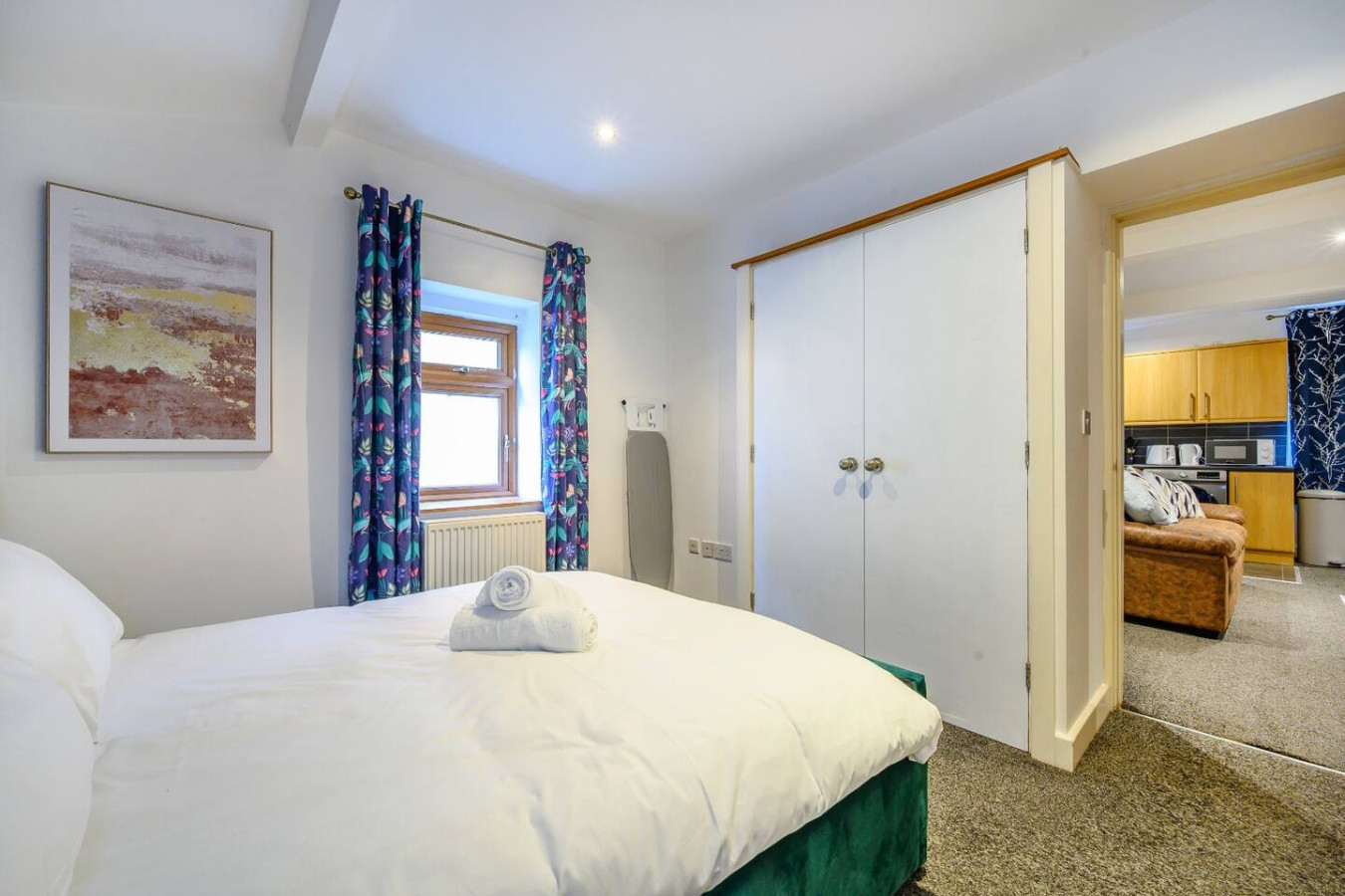 For Your most relaxed and cosy stay in 611 Wakefield Road - Property image 7 - VivreStays