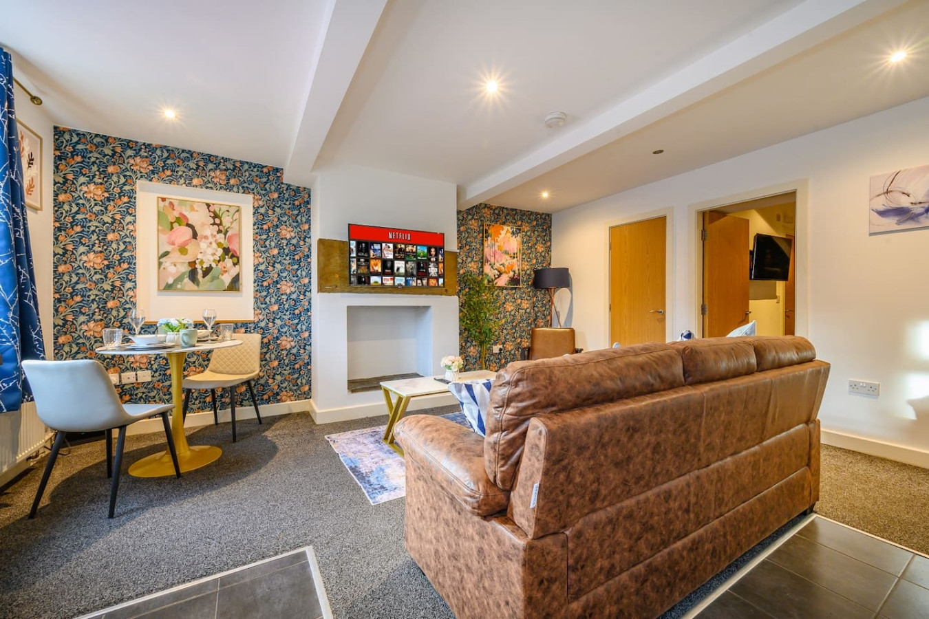 For Your most relaxed and cosy stay in 611 Wakefield Road - Property image 18 - VivreStays