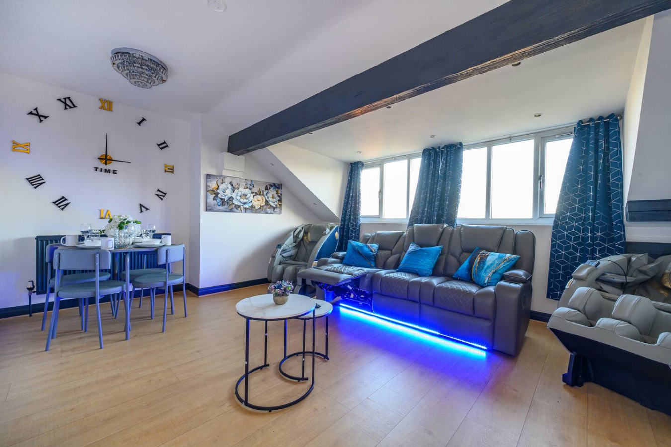 14GH* for most cosy and relaxed stay in Greenhill House, 1 Green Hill Road - Property image 16 - VivreStays