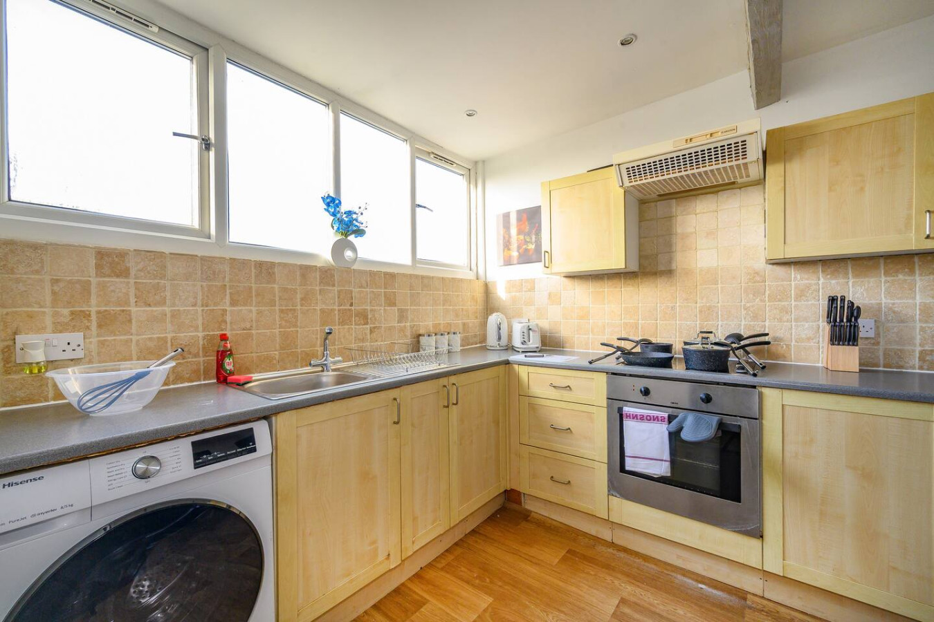 14GH* for most cosy and relaxed stay in Greenhill House, 1 Green Hill Road - Property image 3 - VivreStays