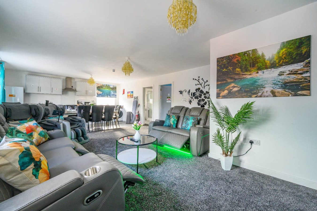 *th2* for your lovely and cosy stay in 440 Bradford Road - Property image 19 - VivreStays