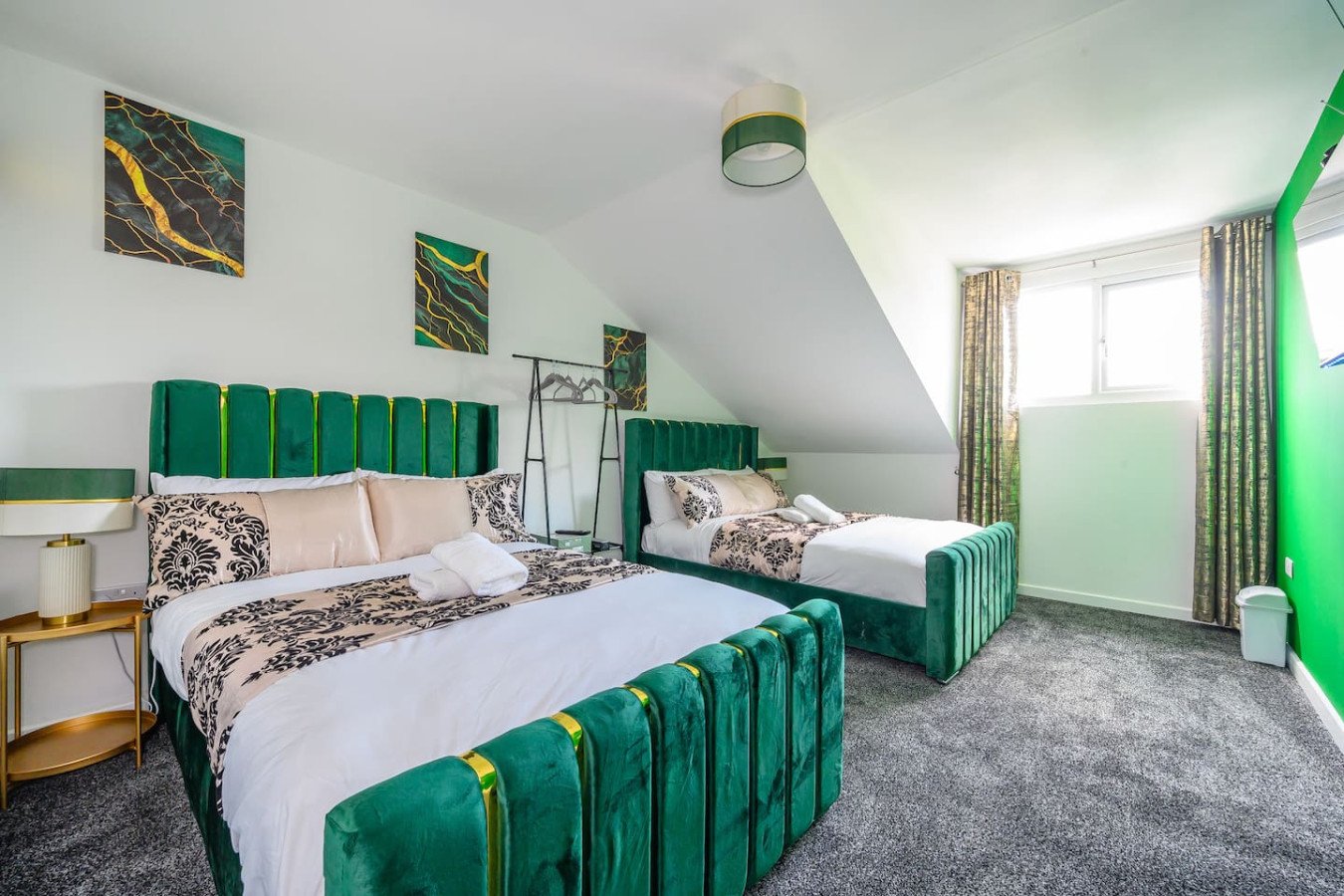 *1ht* For your relaxed & Cosy stay in 421 Bradford Road - Property image 86 - VivreStays