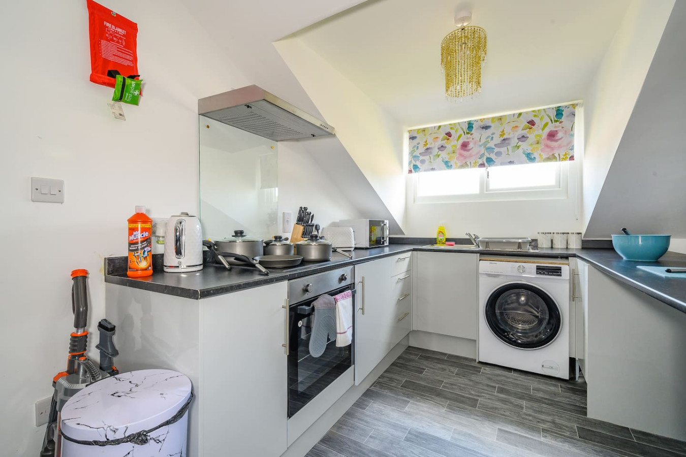 *1ht* For your relaxed & Cosy stay in 421 Bradford Road - Property image 170 - VivreStays