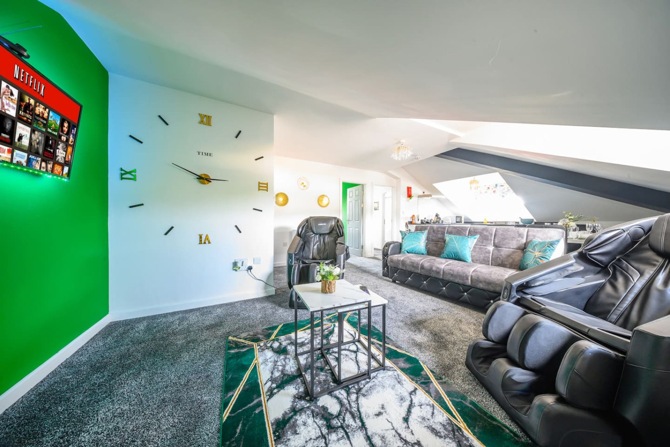 *1ht* For your relaxed & Cosy stay in 421 Bradford Road - Property image 59 - VivreStays