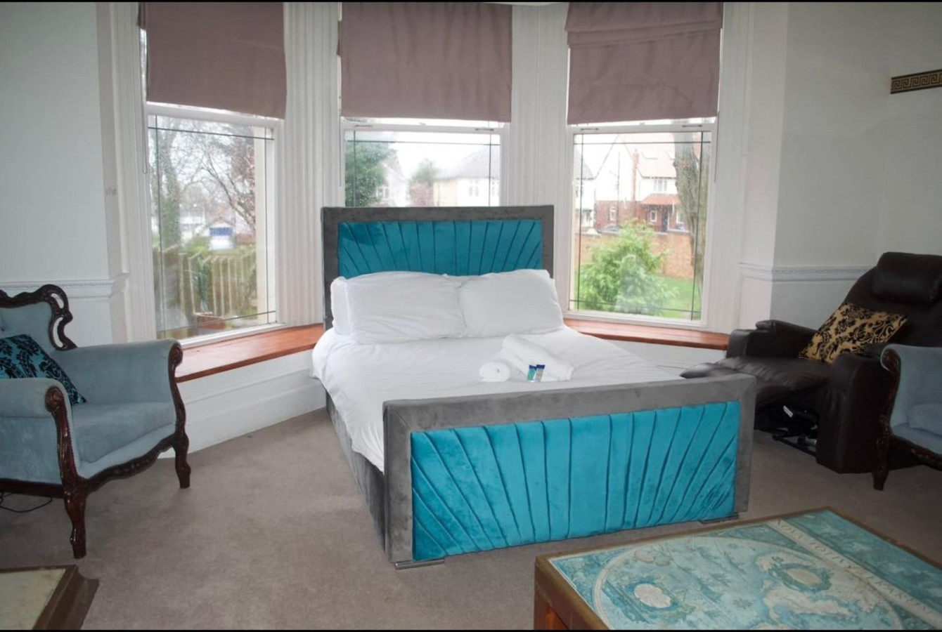 H9BC Stunning Stay serviced apartment - Moortown - VivreStays