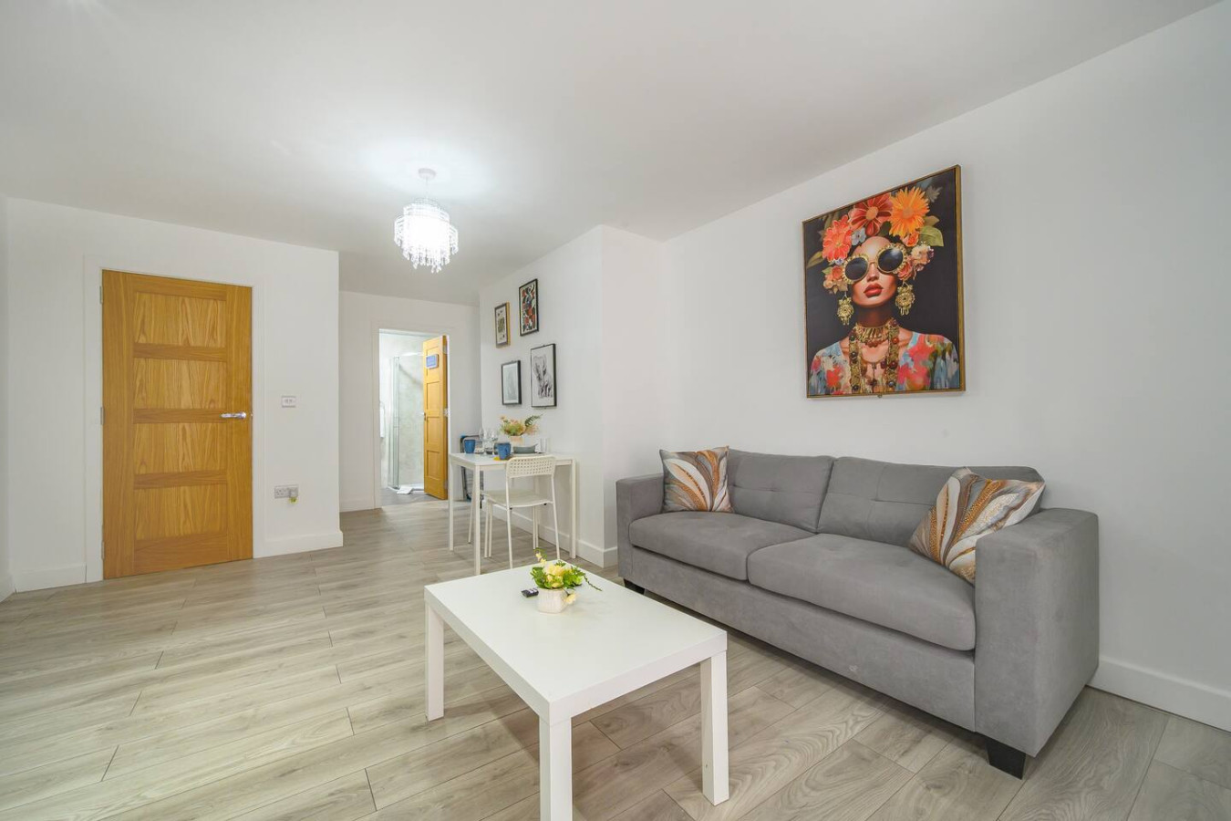Comfortable and Sensational Stay in West yorkshire in 17 Northgate - Property image 16 - VivreStays