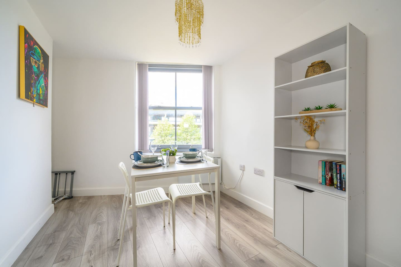 Soothing and Welcoming Stay in West Yorkshire in 17 Northgate - Property image 14 - VivreStays
