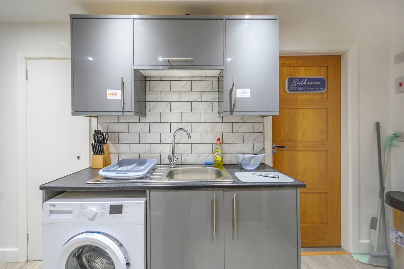 Soothing and Welcoming Stay in West Yorkshire in 17 Northgate - Property image 10 - VivreStays