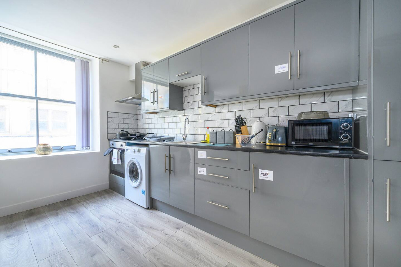 Comfortable and Grand Stay in City Centre in 17 Northgate - Property image 21 - VivreStays