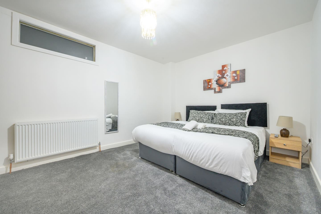 Comfortable and Grand Stay in City Centre in 17 Northgate - Property image 24 - VivreStays