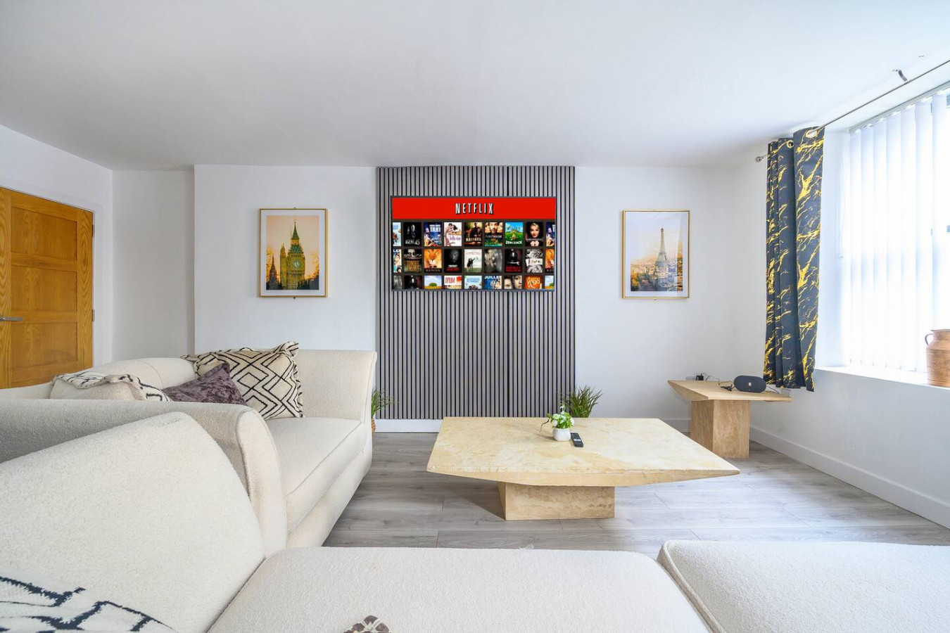 Comfortable and Grand Stay in City Centre in 17 Northgate - Property image 12 - VivreStays