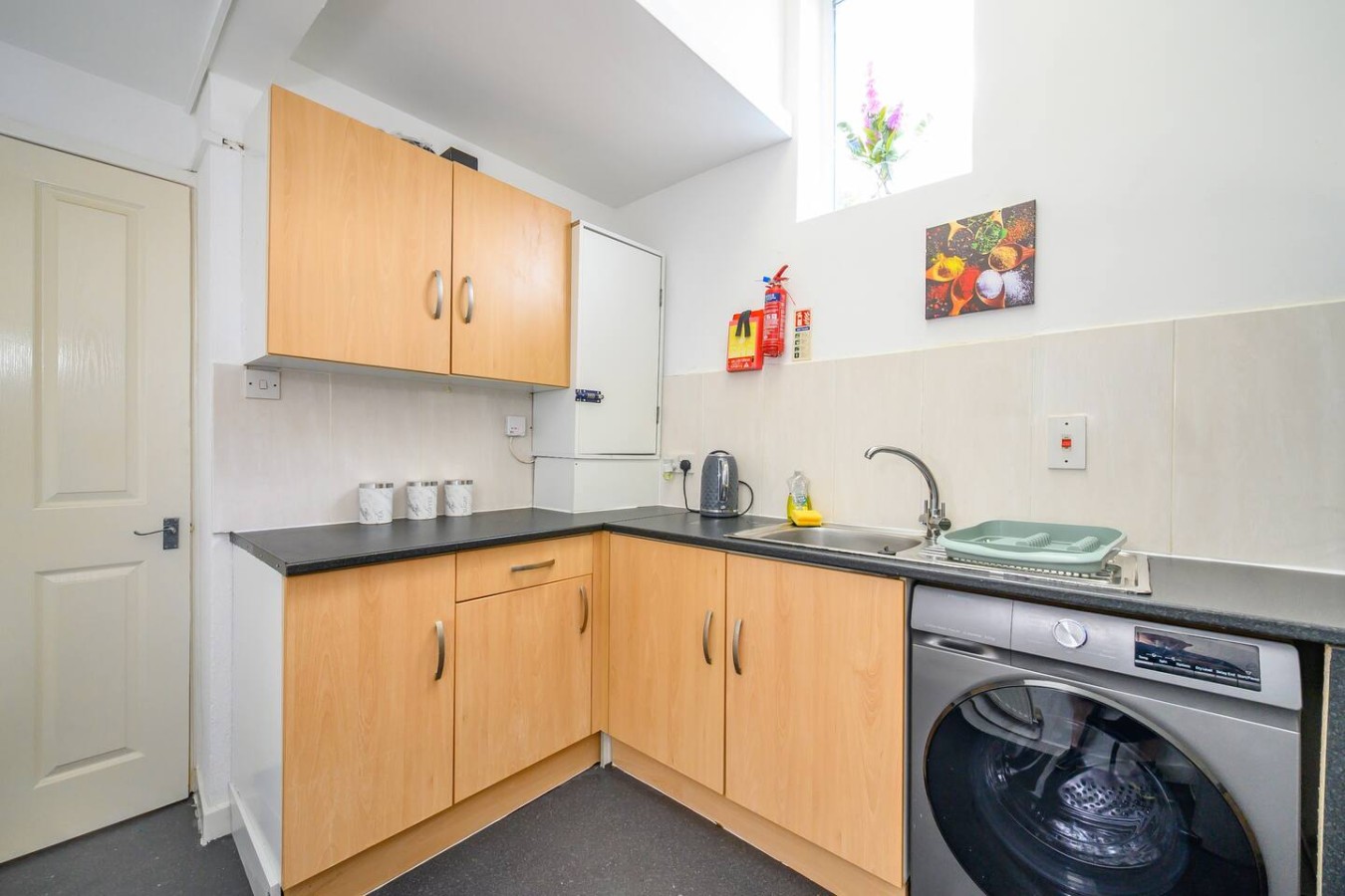 12GH - Soothing & Cosy Stay in Green Hill House, 1 Green Hill Road - Property image 15 - VivreStays