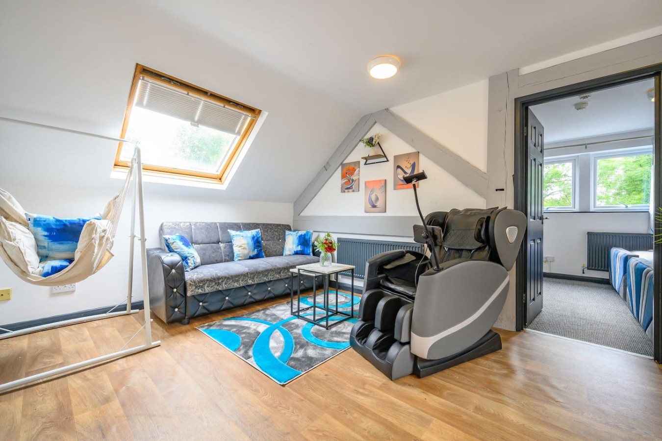 F7GH soothing stay near city centre in Green Hill House, 1 Green Hill Road - Property image 16 - VivreStays