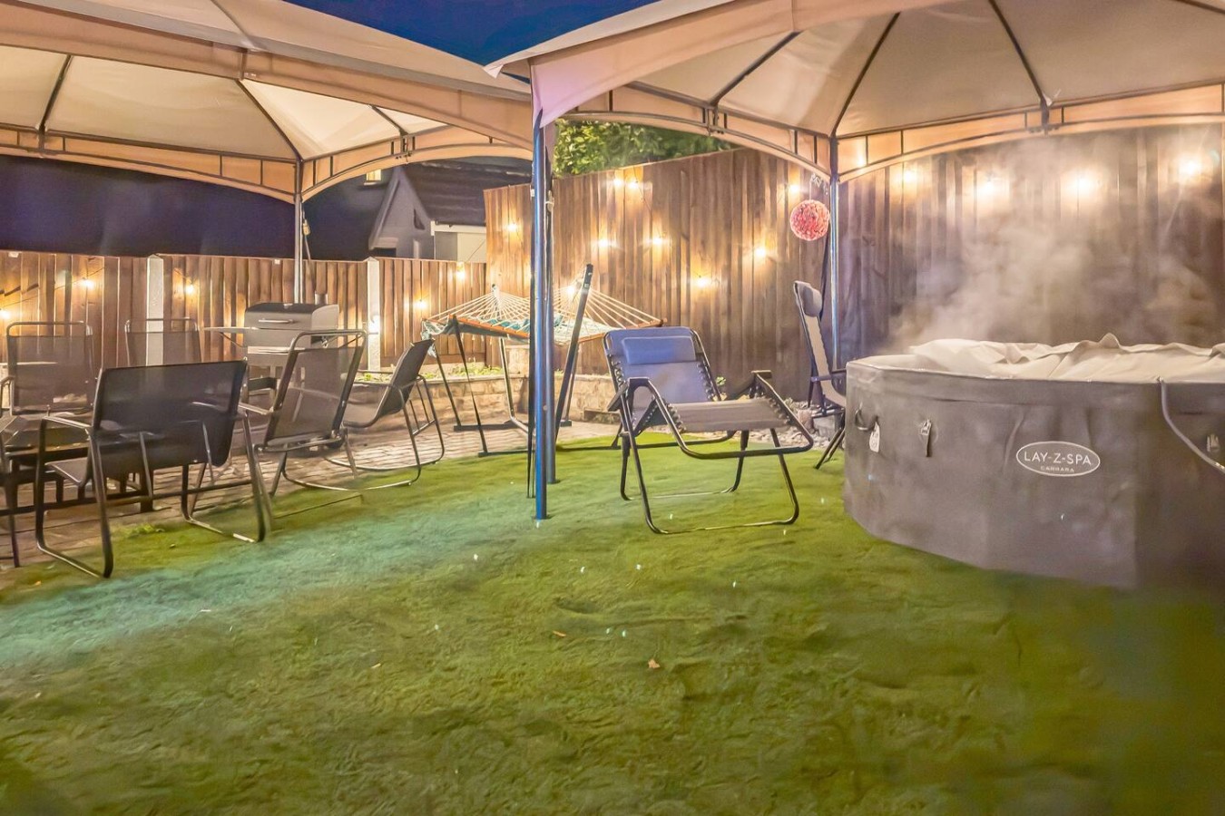 *H59G*- Family Home with Hot Tub & Games Room in 59 Galloway Lane - Property image 8 - VivreStays