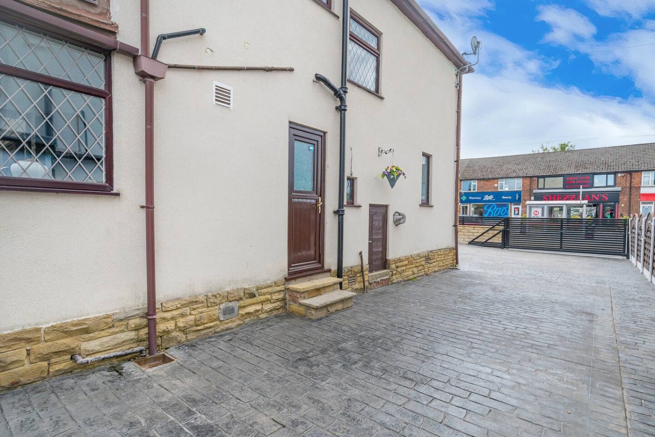 *H59G*- Family Home with Hot Tub & Games Room in 59 Galloway Lane - Property image 35 - VivreStays