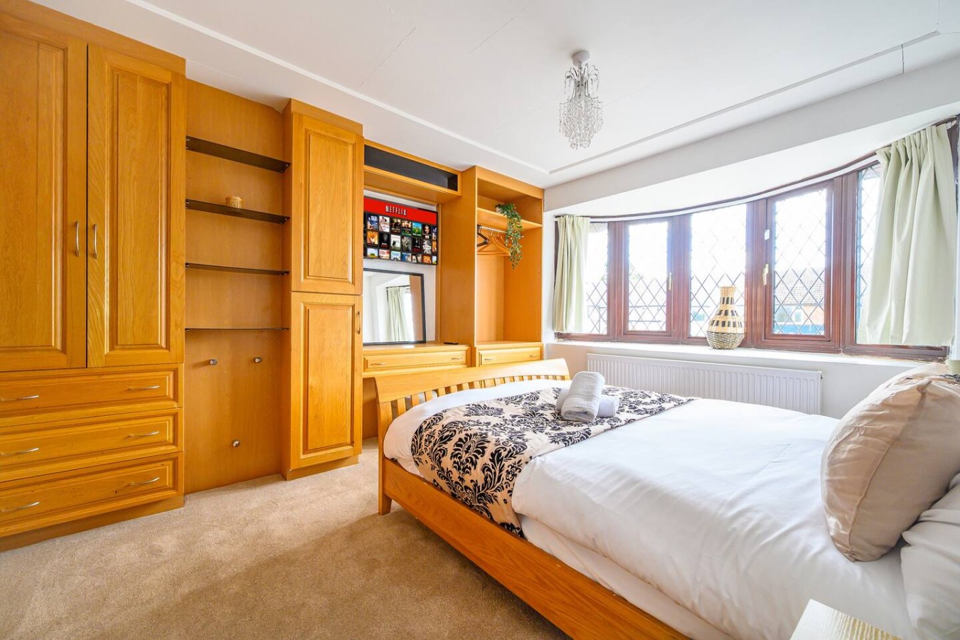 *H59G*- Family Home with Hot Tub & Games Room in 59 Galloway Lane - Property image 7 - VivreStays