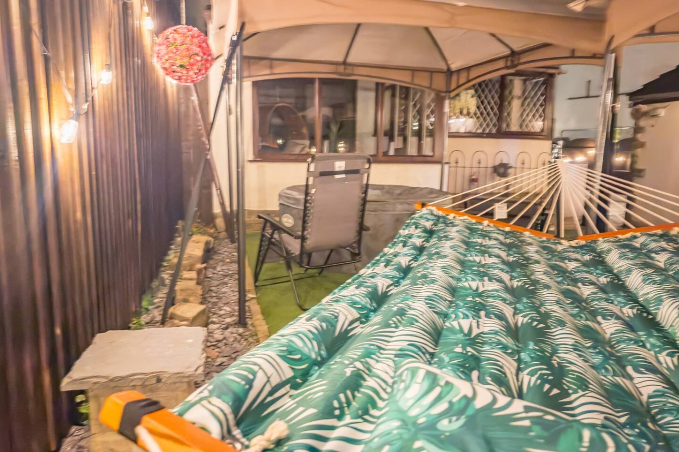 *H59G*- Family Home with Hot Tub & Games Room in 59 Galloway Lane - Property image 33 - VivreStays