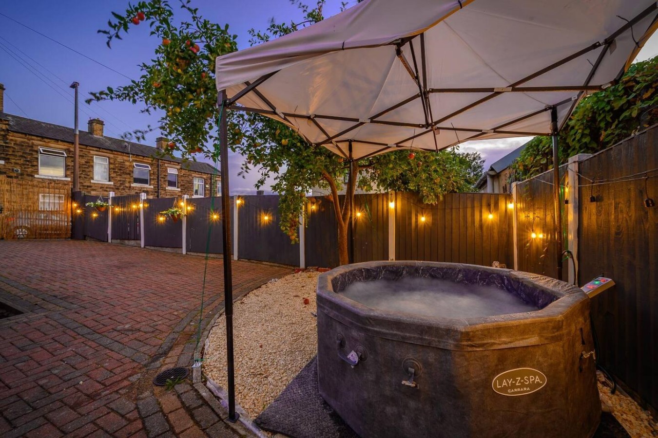 *17b* - For Your Stay with Private Gated Parking in 17 Fountain Street - Property image 5 - VivreStays
