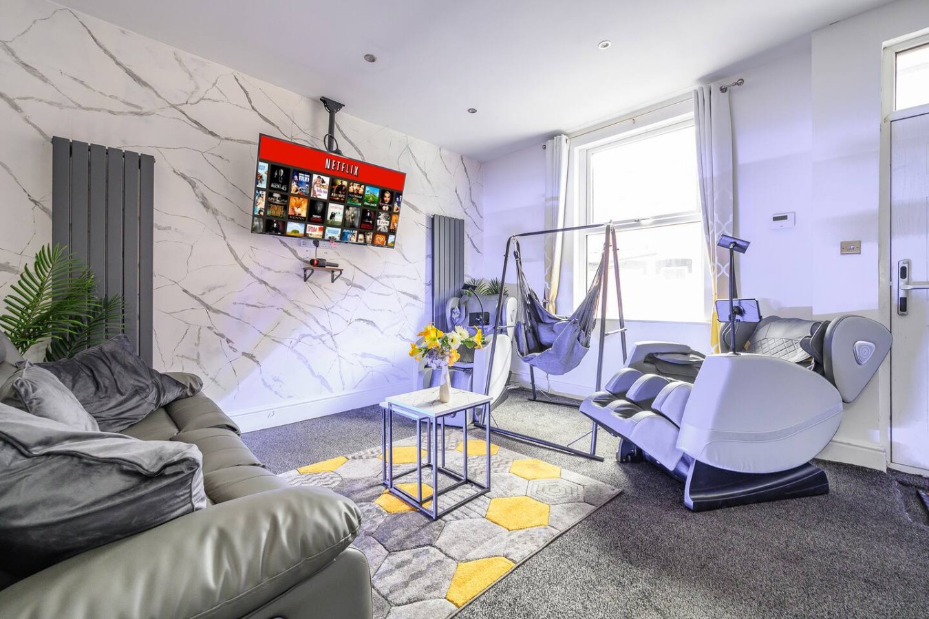 10W - For your Most Relaxed & cosy Stay in 12 Woodview Street - Property image 32 - VivreStays
