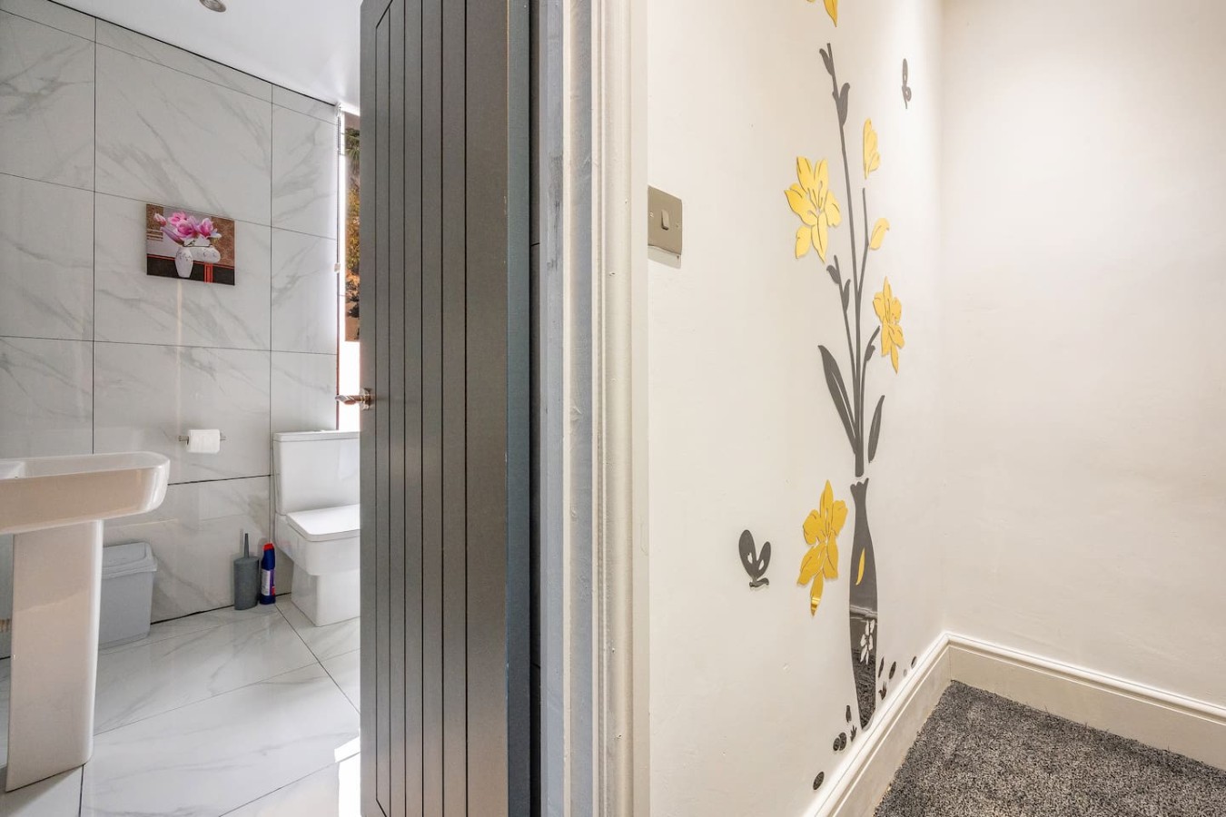 10W - For your Most Relaxed & cosy Stay in 12 Woodview Street - Property image 30 - VivreStays