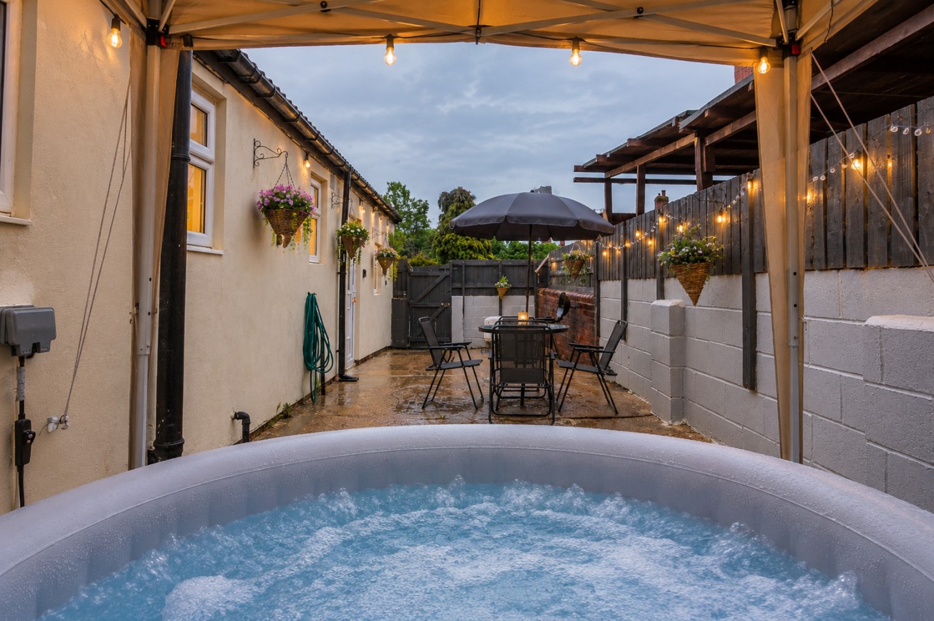 New 2a atha in 177 Cross Flatts Grove, Beeston, Leeds LS11 7BR, UK - Property image 10 - VivreStays