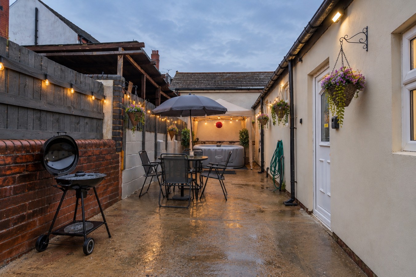 New 2a atha in 177 Cross Flatts Grove, Beeston, Leeds LS11 7BR, UK - Property image 11 - VivreStays