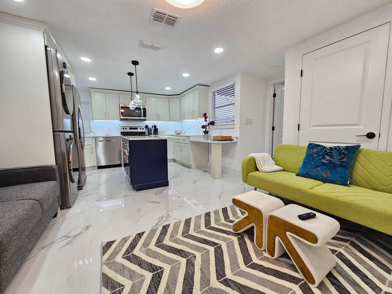 Charming Bungalow With Outdoor Gazebo - Cozy Retreat Near Attractions - Winter Park, FL