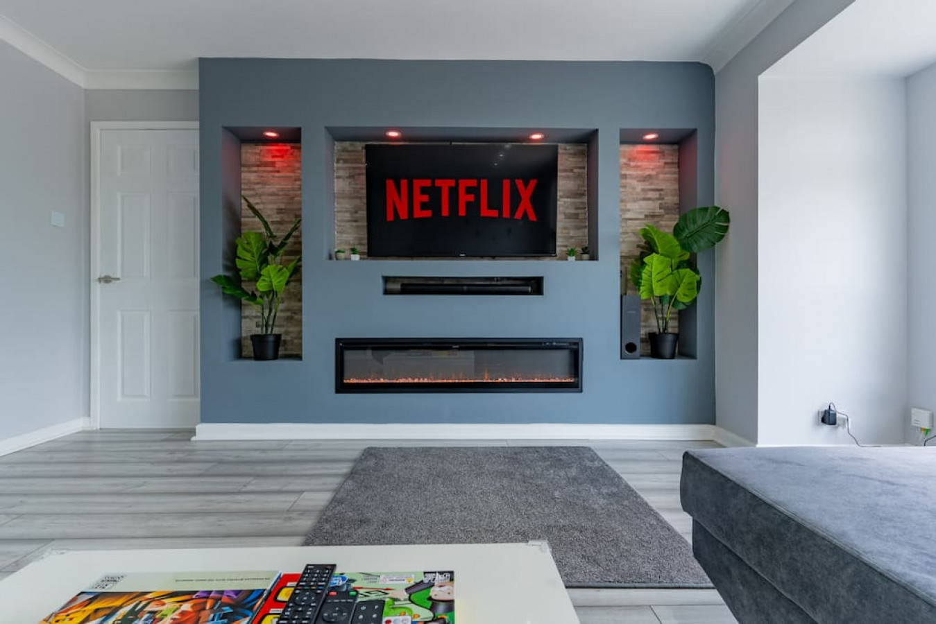 Jodi’s Bungalow, Parking & Large Garden - Main Photo