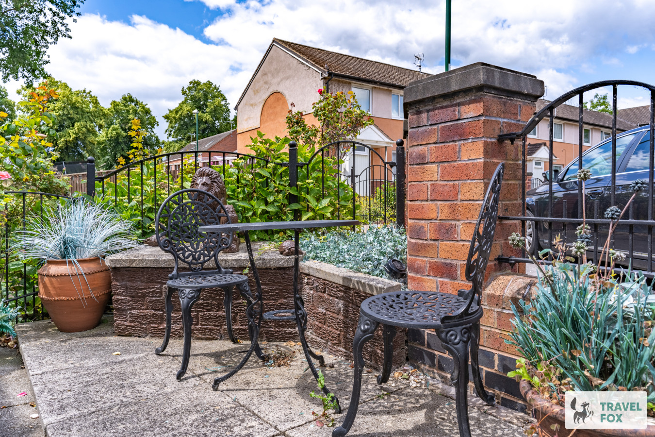 Central Aster House, 3 Bedrooms, Parking - Photo 4