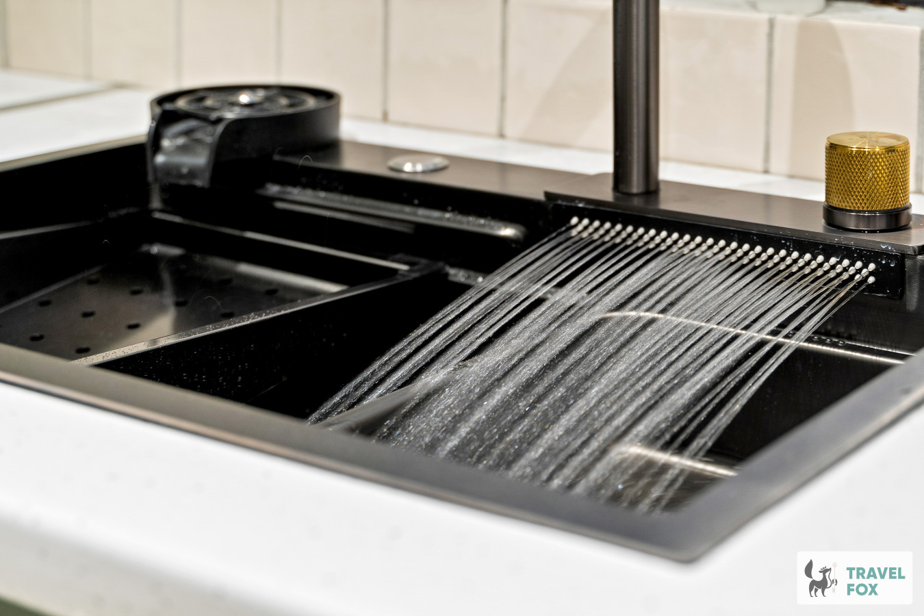 Liz's 4 Bed House - Photo 5