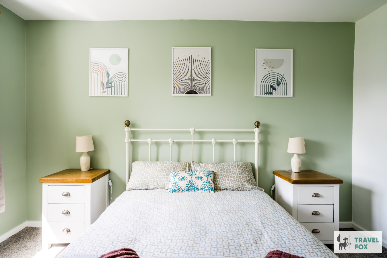 Lily's Stay: Central + Parking