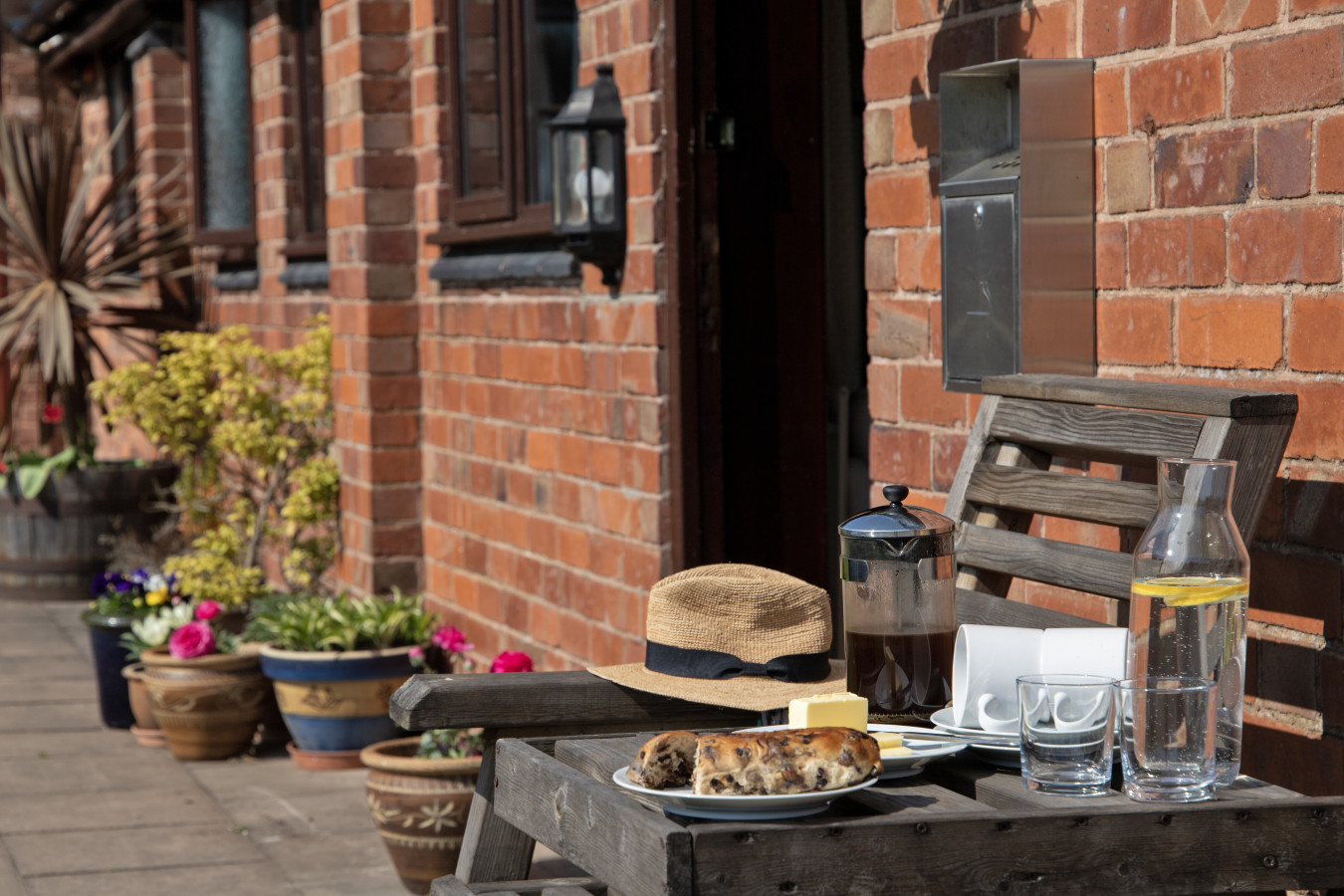 Zoe's Cottage - 7 mins drive to Alton + Alpacas! - Photo 3