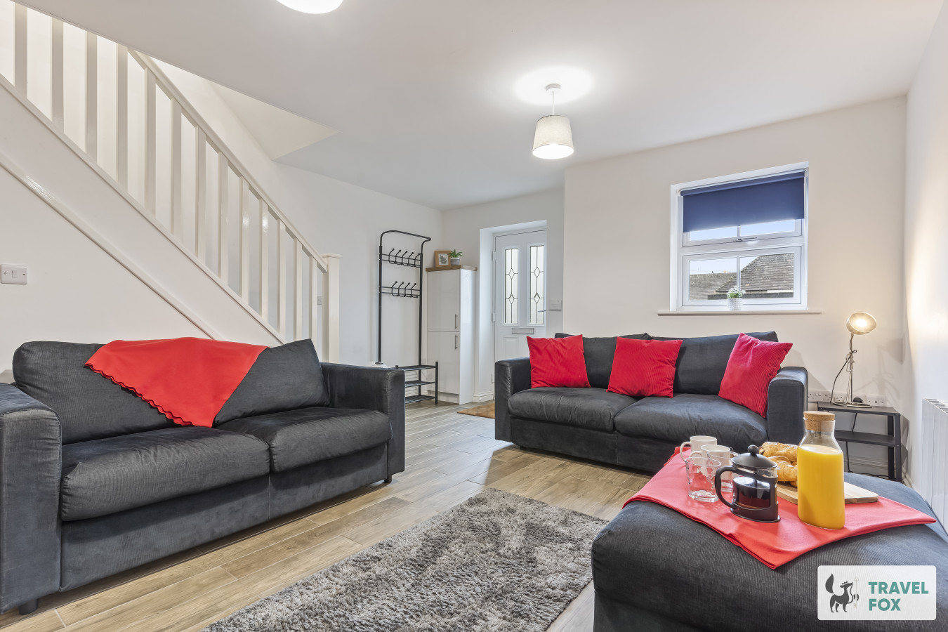 Amy's House: 20mins Alton Towers