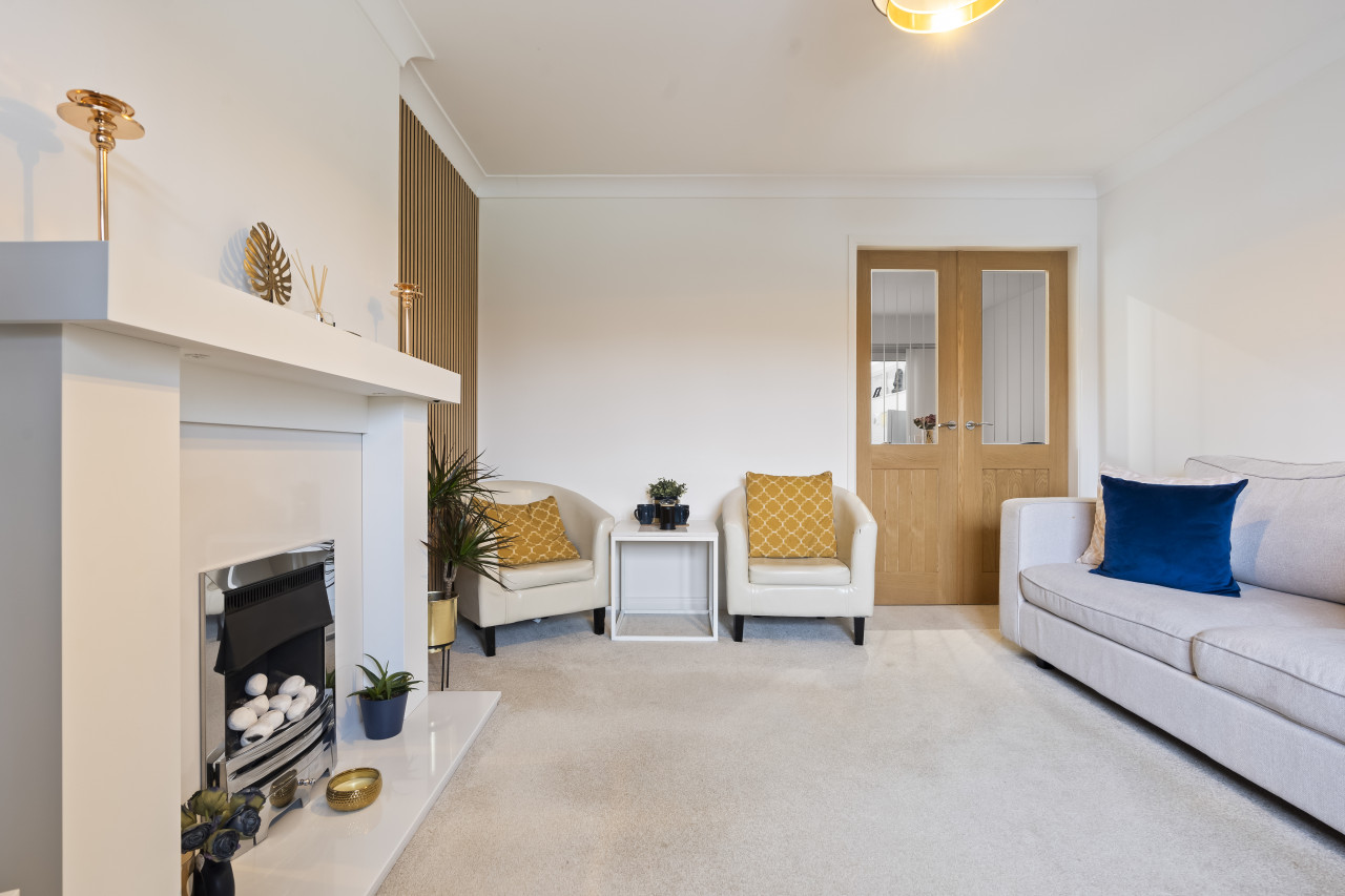 Tilly's Townhouse with Parking - Photo 5