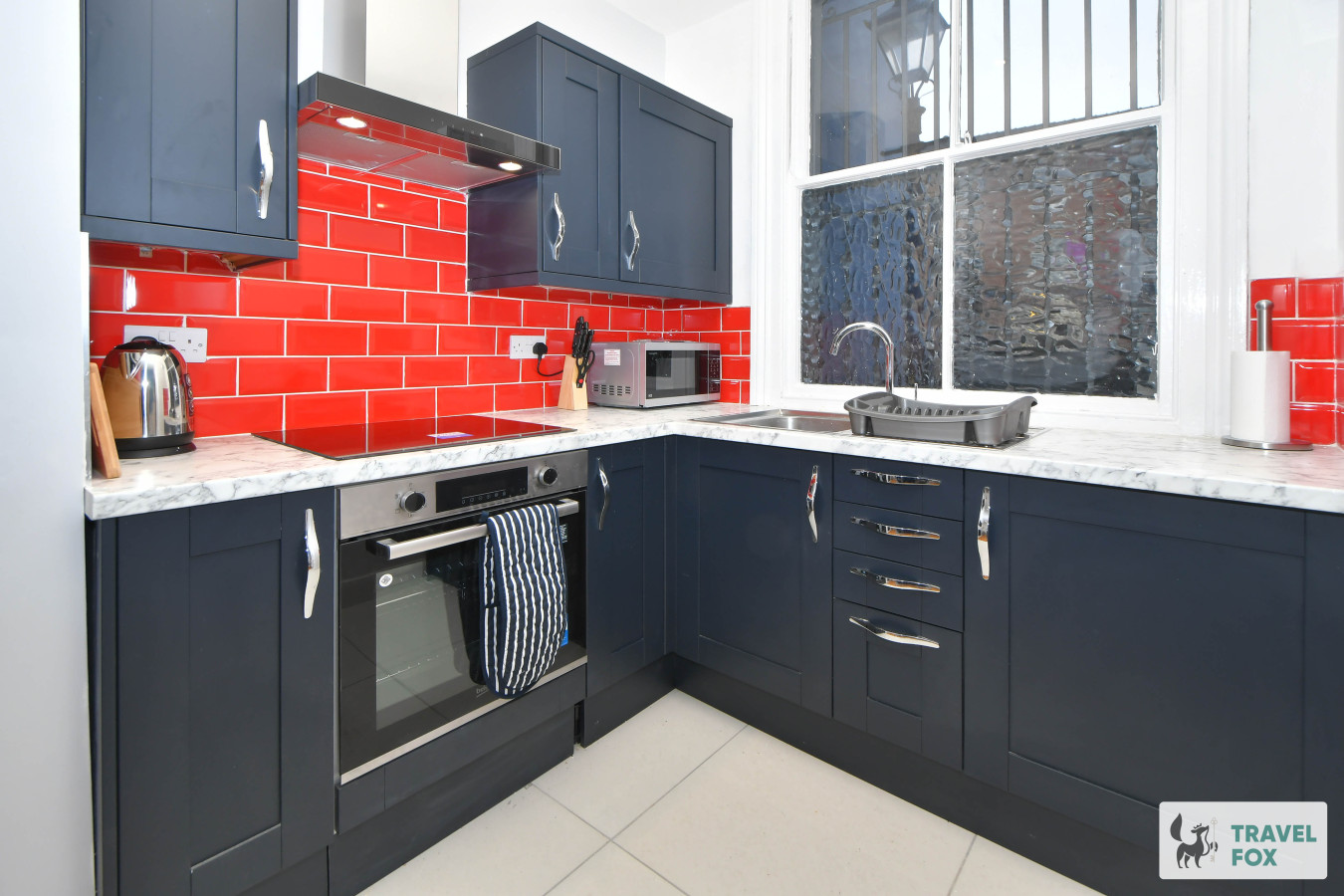 Chloe's 2 Bedroom Central Stay - Photo 3