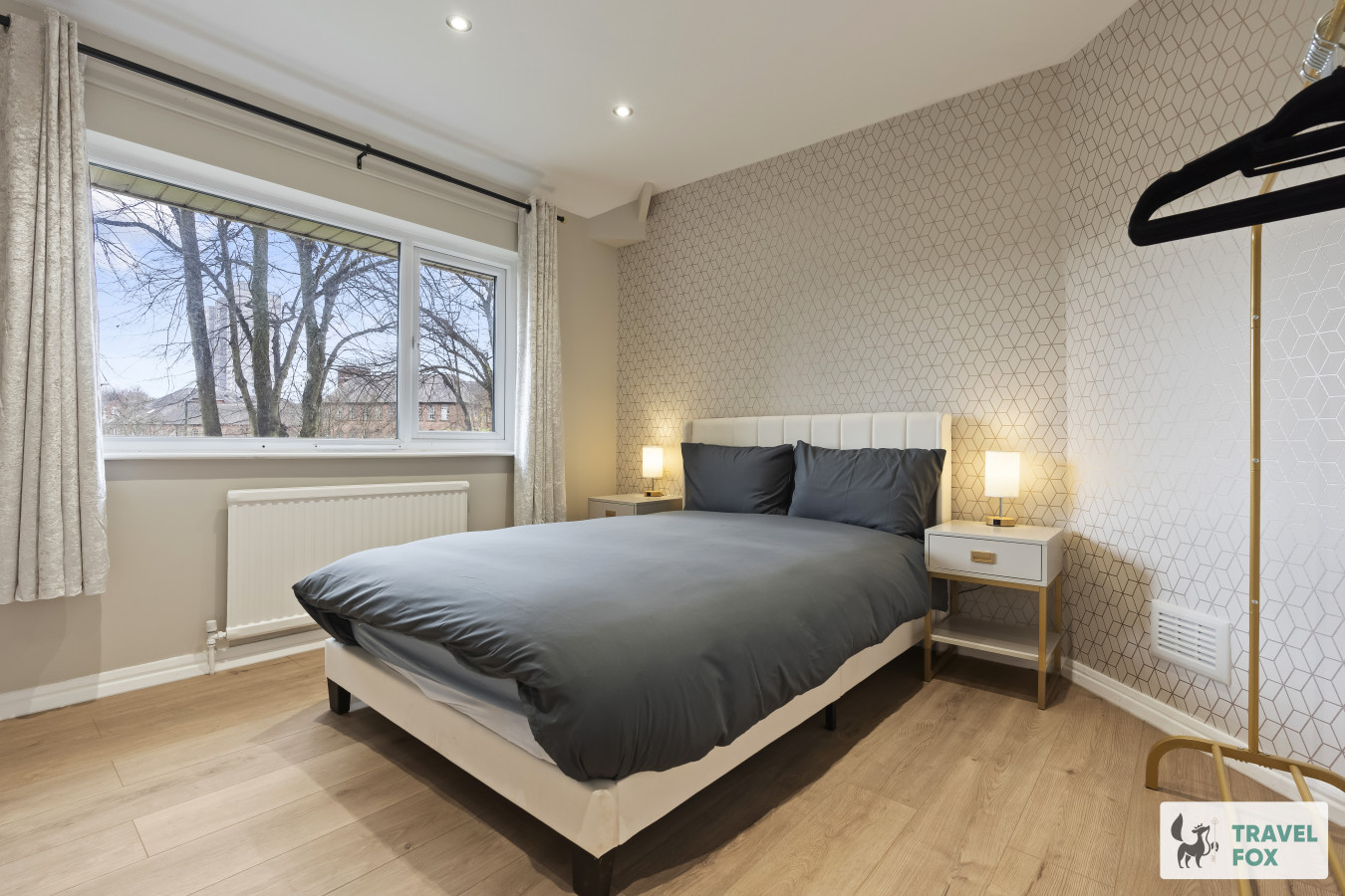 Rosie's Central Stay and Parking - Main Photo