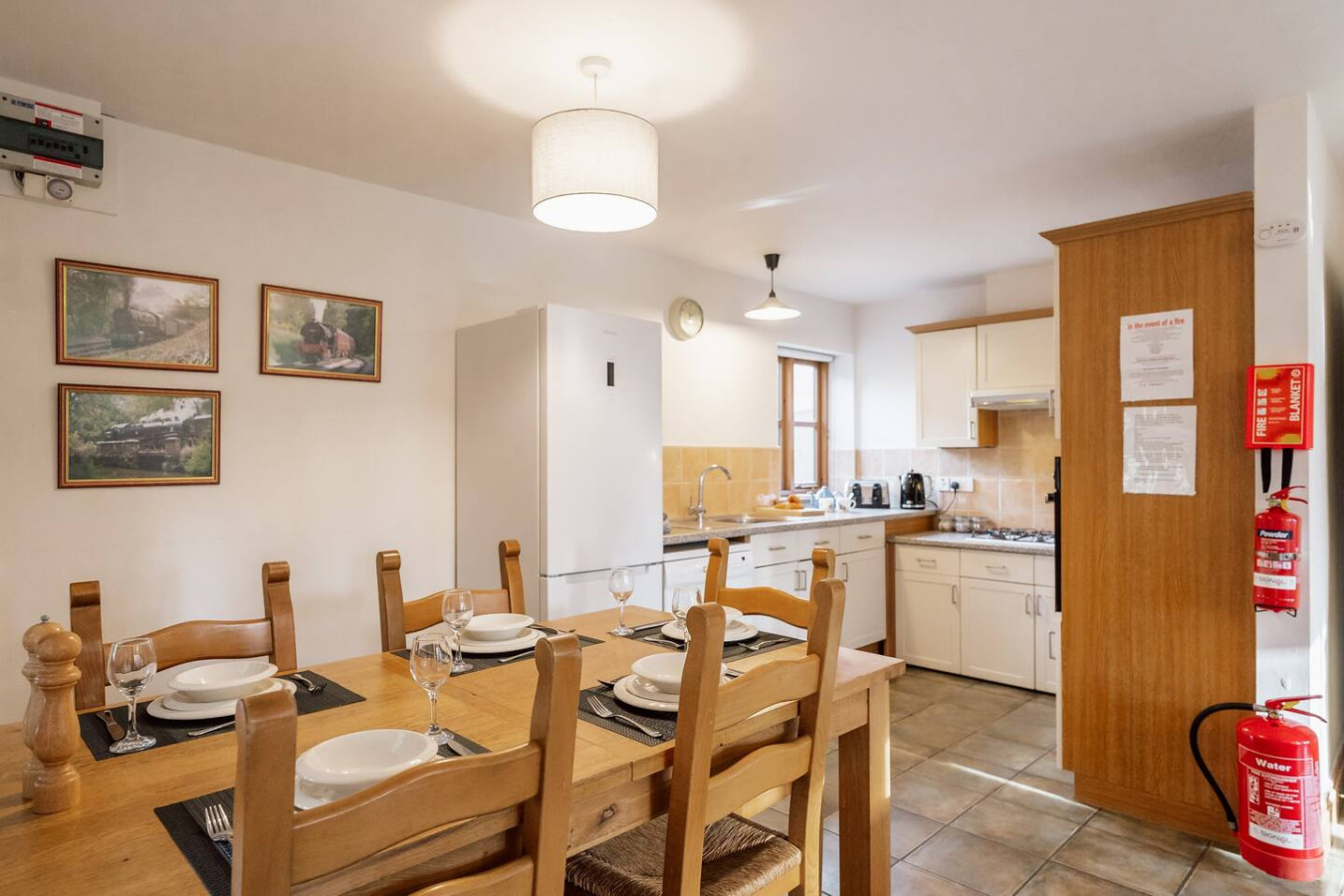 Archway Cottage Swimming Lake, BBQ hut, Games Room - Photo 3