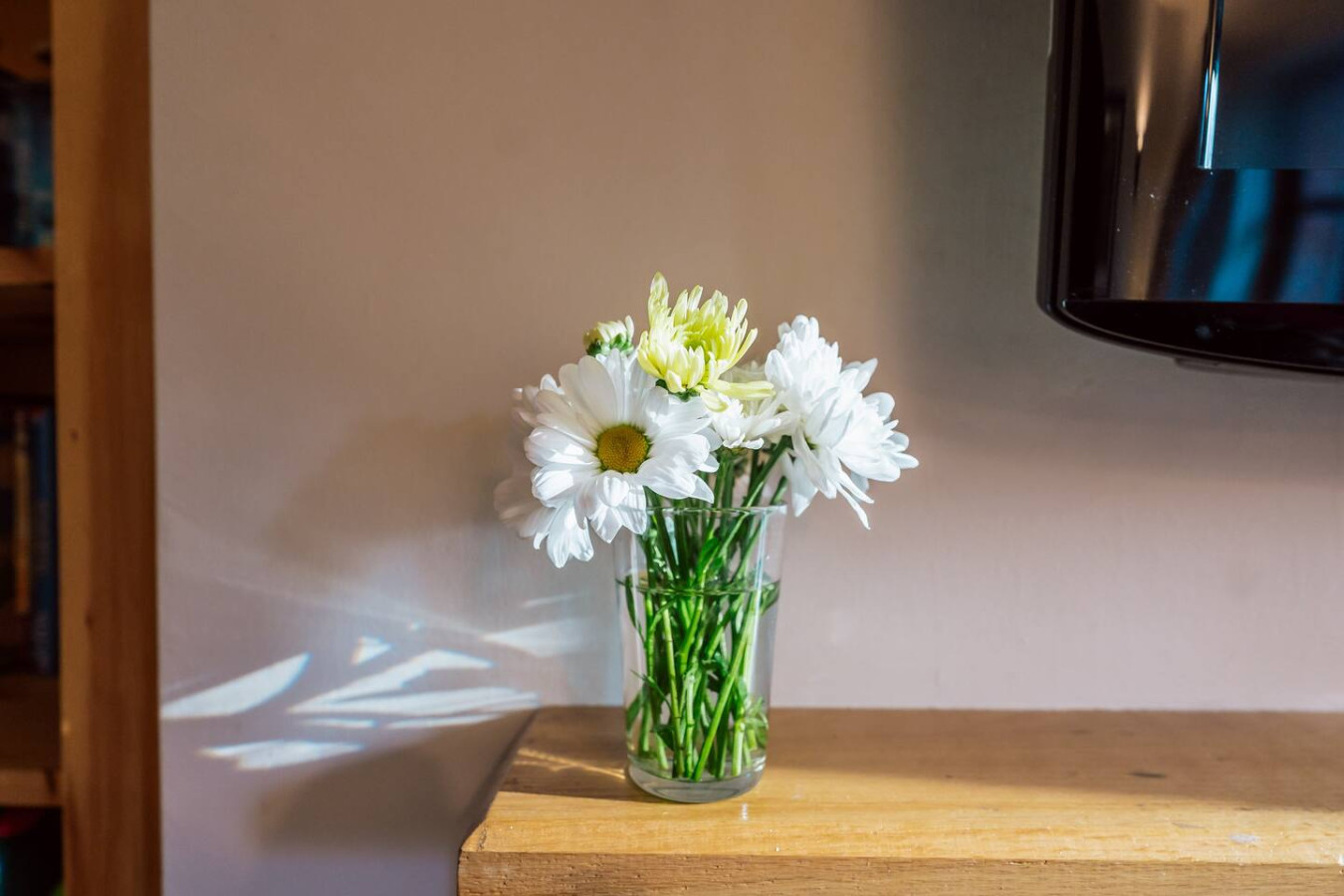 Archway Cottage Swimming Lake, BBQ hut, Games Room - Photo 5