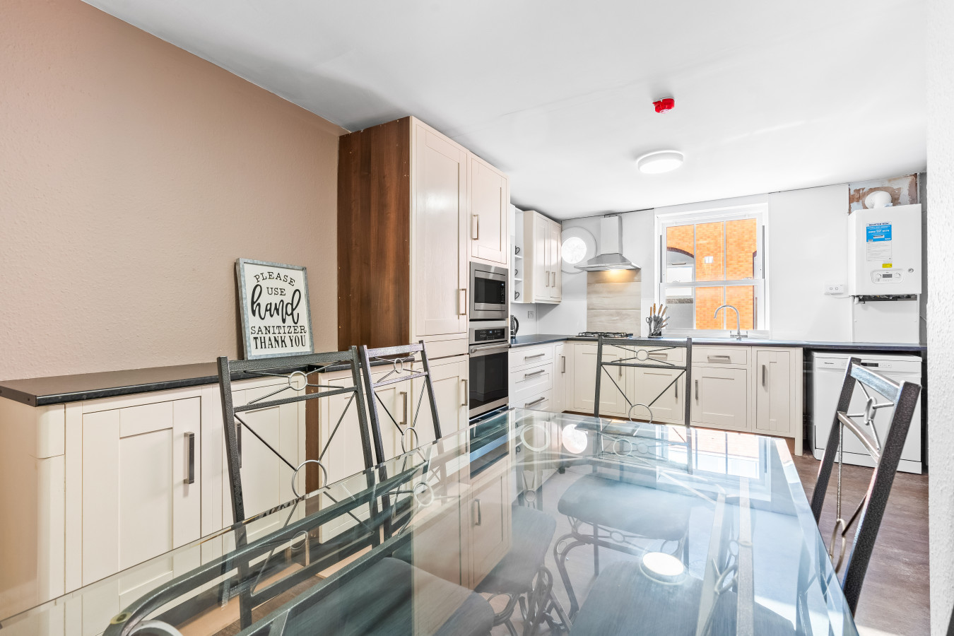 Melissa's Central Stay - Photo 5