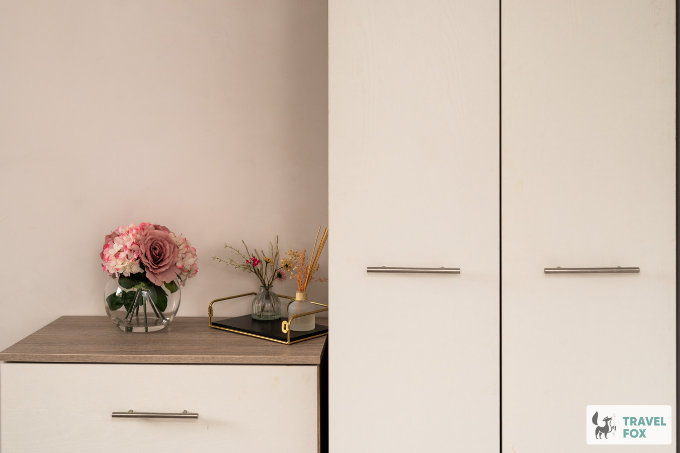 Freya's Flat - Photo 2