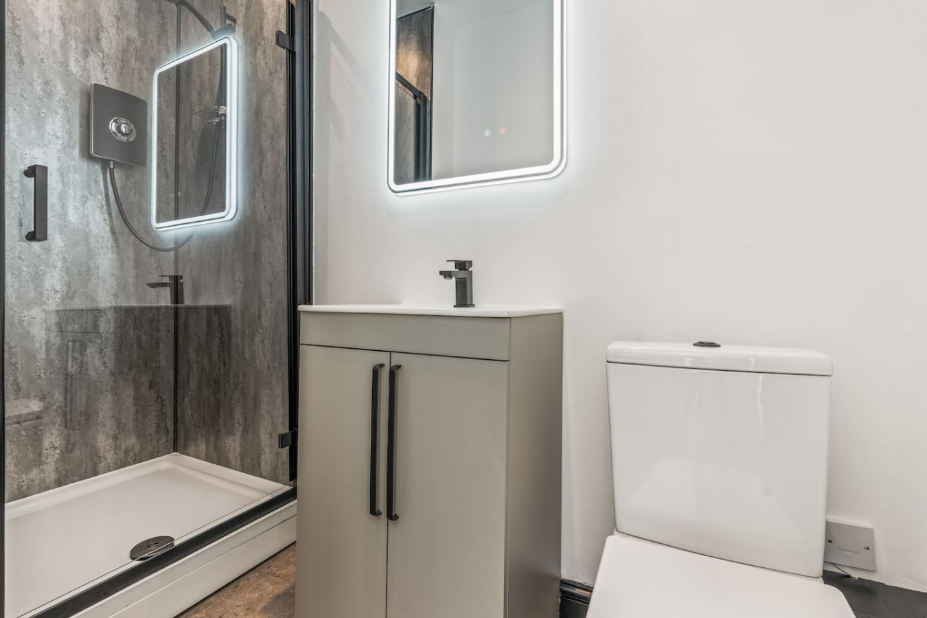 Eden View Hemlock Room - Photo 4